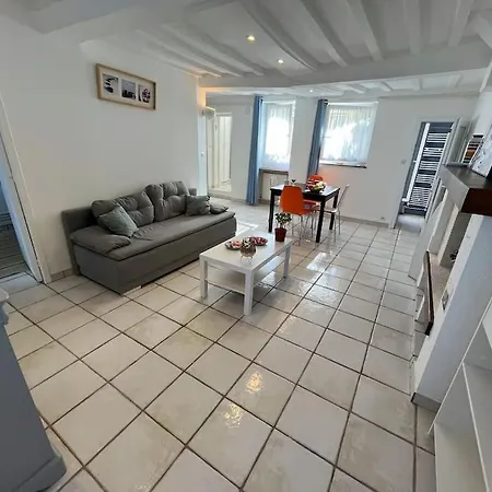 Apartment La Passerelle - Terrace And Balcony With Sea View Luc-sur-Mer