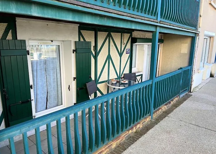 La Passerelle - Terrace And Balcony With Sea View
